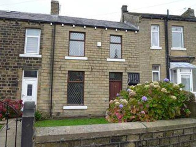 House for sale in Huddersfield, Kirklees
