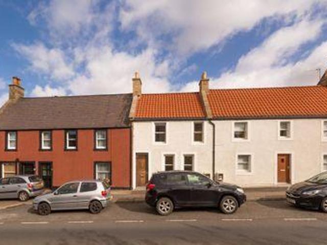 House for sale in Pathhead, Scotland