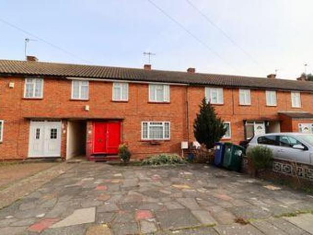 House for sale in Edgware, Greater London
