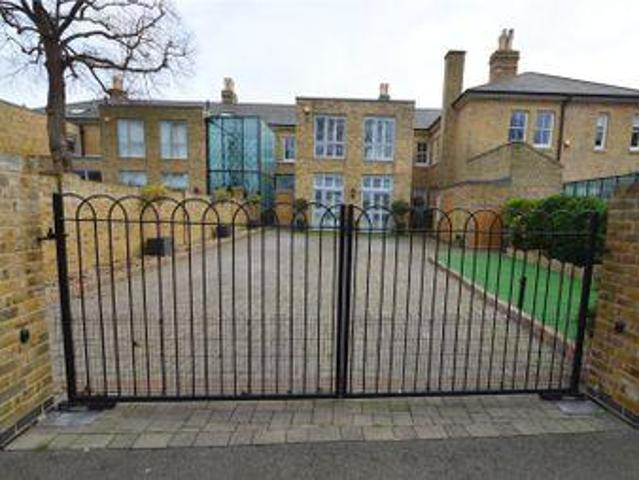 House for sale in Southend-on-sea