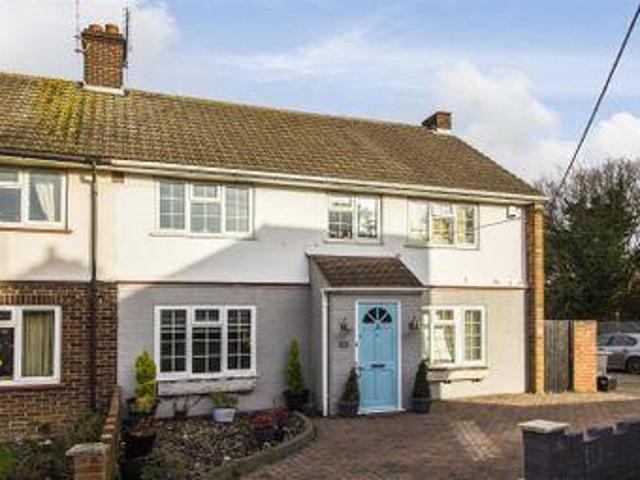 House for sale in Navestock Side, Essex