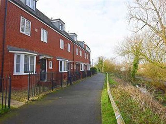 House for sale in Gloucester, Gloucestershire