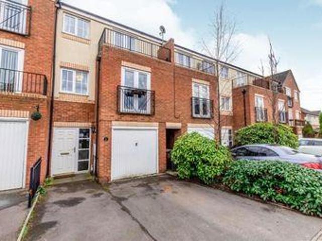 House for sale in Willenhall, West Midlands
