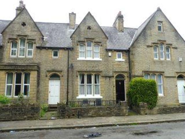 House for sale in Halifax, West Yorkshire