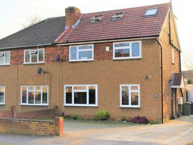 House for sale in Little Stanmore, Greater London