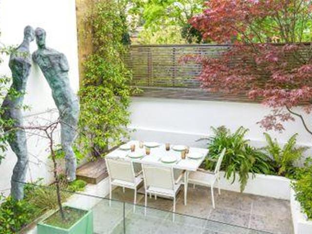 House for sale in Lyons, Greater London