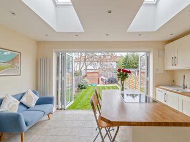 House for sale in New Malden, Greater London