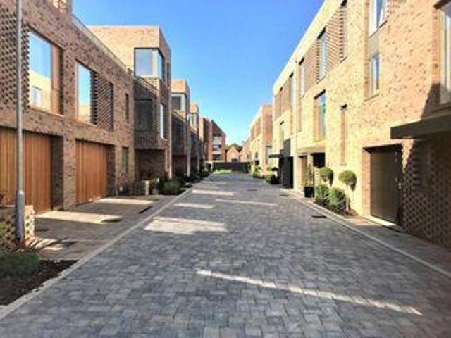 House for sale in Arbury, Cambridgeshire