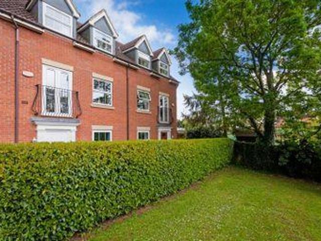 House for sale in Buckingham, Buckinghamshire
