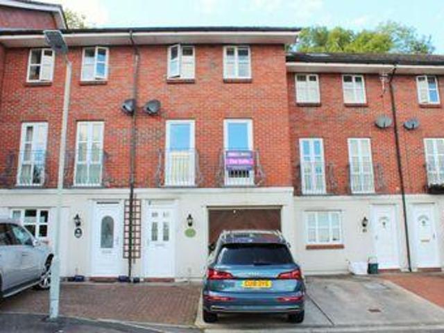 House for sale in Coedffranc, Jersey Marine