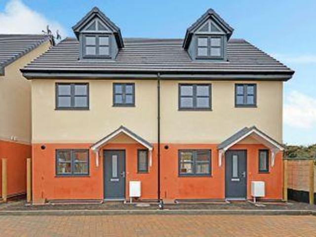 House for sale in Feckenham, City Of Bristol