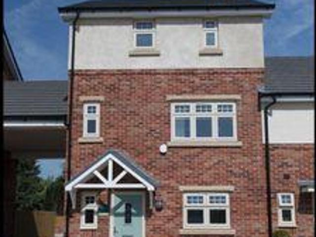 House for sale in Higher Bartle, Lancashire