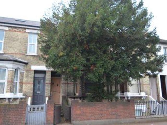 House for sale in Brentford End, Greater London