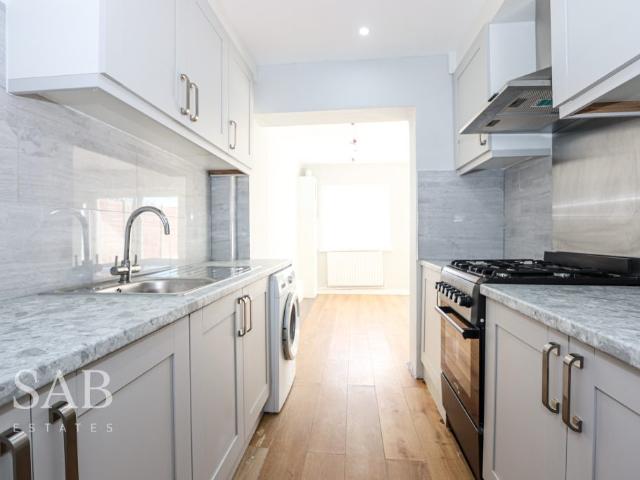 House for rent in London Borough of Ealing, Greenford