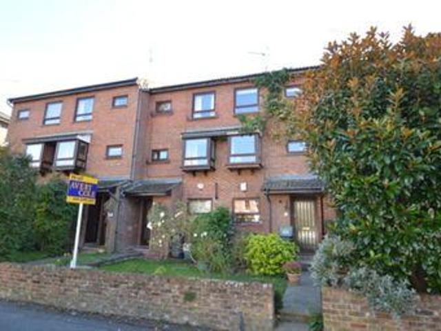House for rent in Blackhills, Surrey
