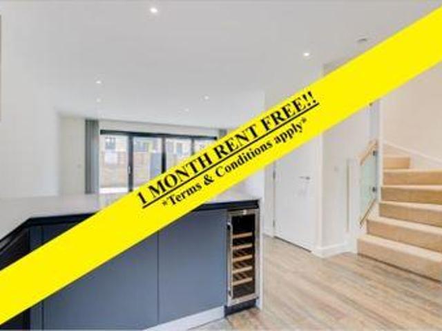 House for rent in Surrey