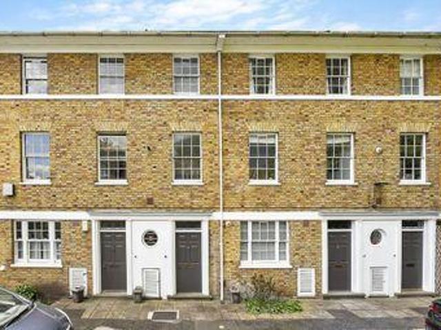 House for rent in Lyons, Greater London