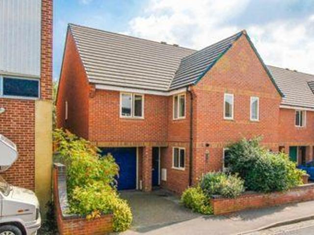 House for rent in The Slade, Oxfordshire