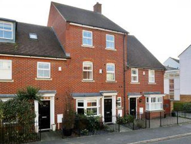 House for sale in Oad Street, Kent
