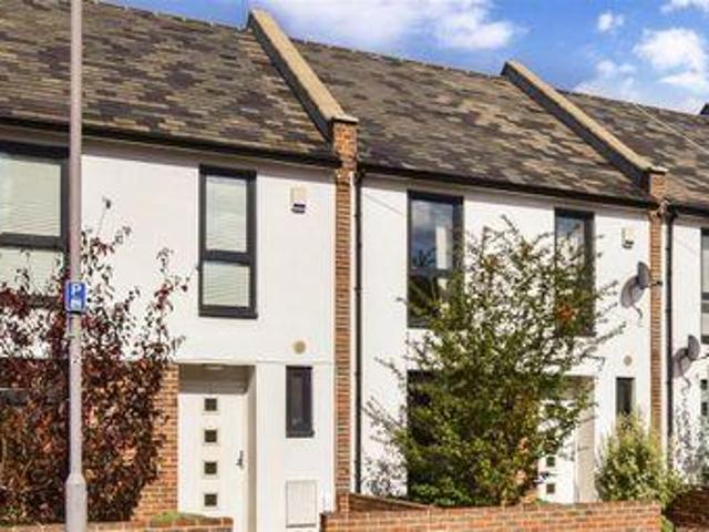 House for sale in Surrey