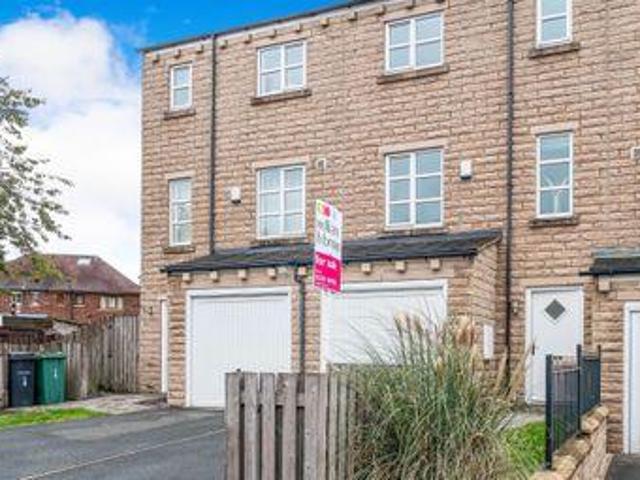 House for sale in Bradford, West Yorkshire