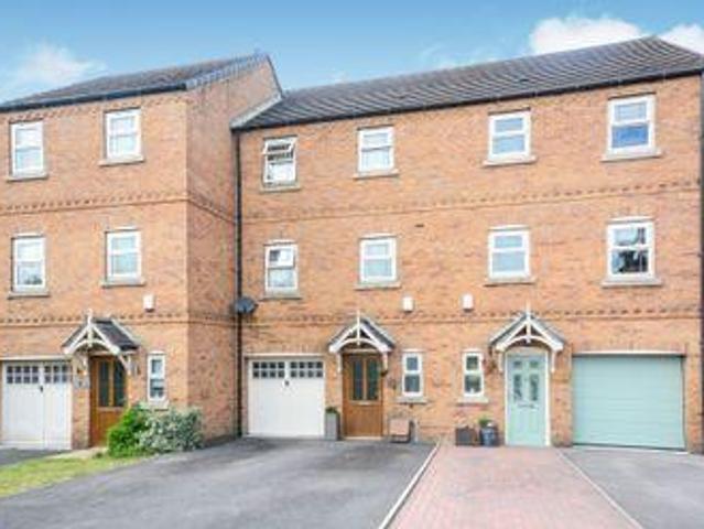 House for sale in Loundsley Green, East Midlands