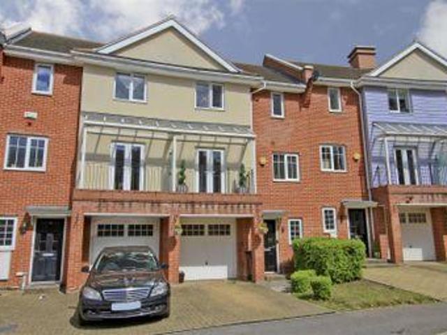 House for sale in Ruislip, Greater London