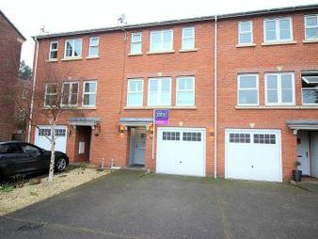 House for sale in Knutsford