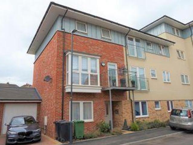 House for sale in Warwick, Warwickshire