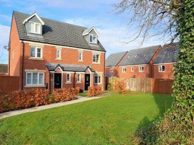 House for sale in Roby Mill, Lancashire