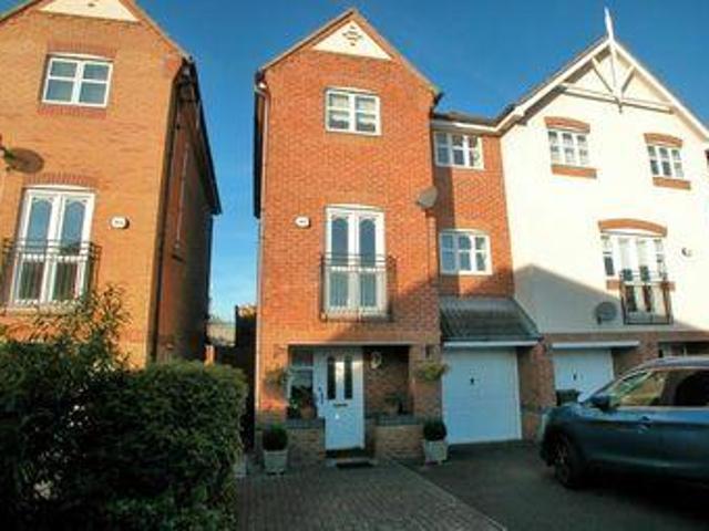 House for sale in West Vale, Cheshire