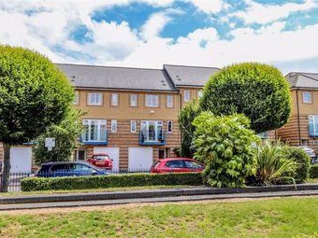 House for sale in Hertford, Colliers End