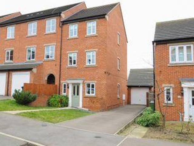 House for sale in Loundsley Green, East Midlands