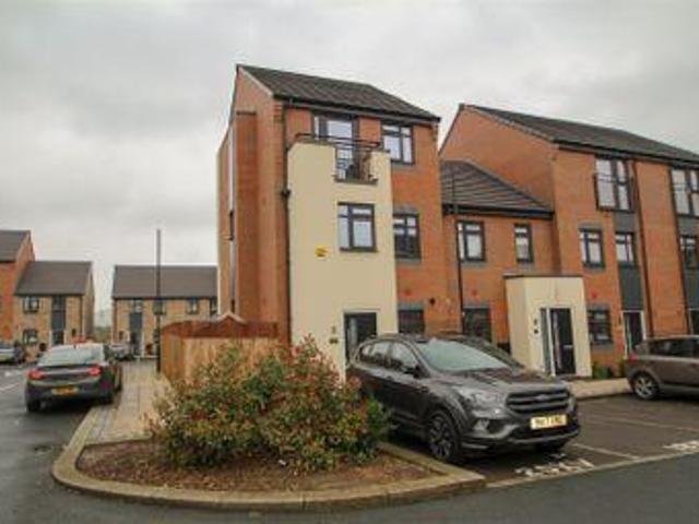 House for sale in Stoke-on-Trent