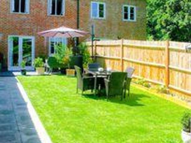 House for sale in Perryfields, West Sussex