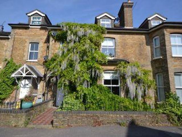 House for sale in Fole, Surrey