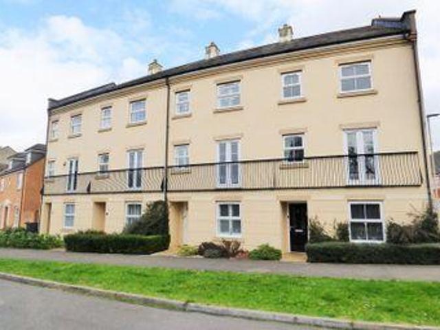 House for sale in Gloucester, Gloucestershire