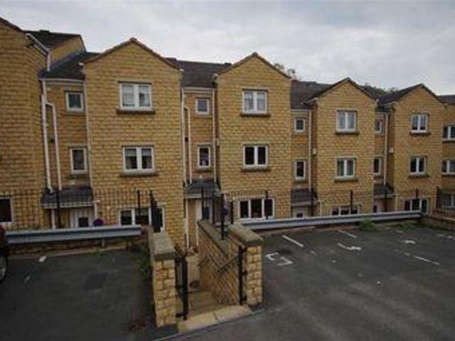 House for sale in Sowerby Bridge, West Yorkshire