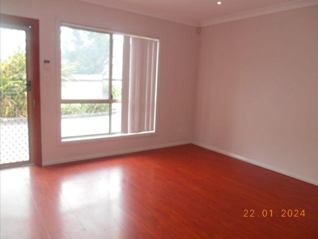 Townhouse for rent in Sydney, New South Wales