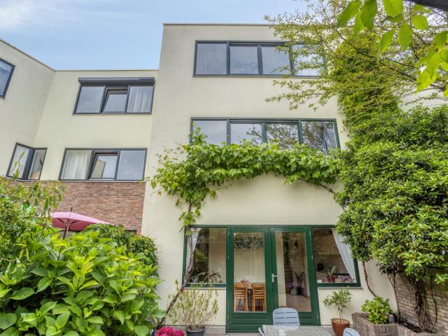 Woning te huur in Stevenshof, Zuid Holland