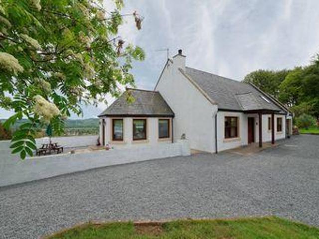 House for sale in Lochwinnoch, Scotland