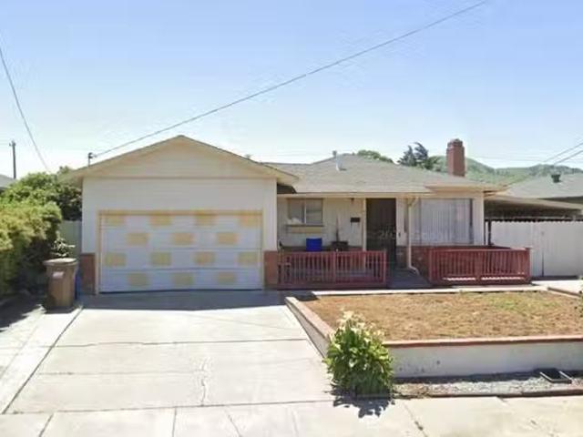 Condo for sale in Concord Condo for sale in Concord