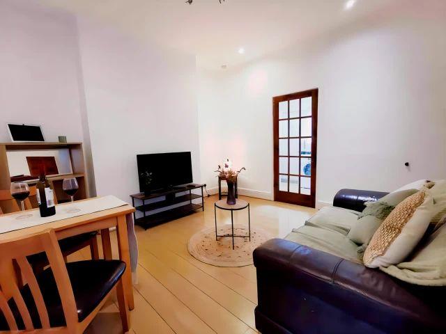 Apartment for rent in Calderstones