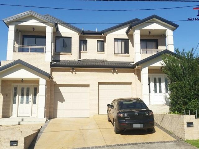 Duplex for rent in Sydney, New South Wales