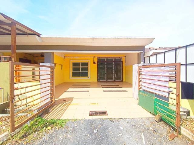 Terraced House for sale in Sendayan Village, Negeri Sembilan