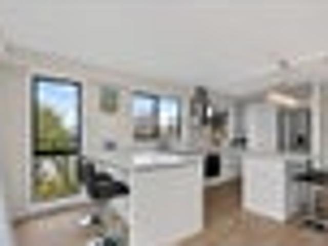 House for sale in Otakou