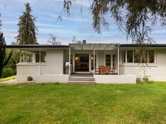 House for rent in Otakou