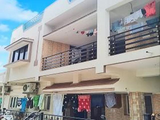 House for sale in Ahmadabad, Gujarat