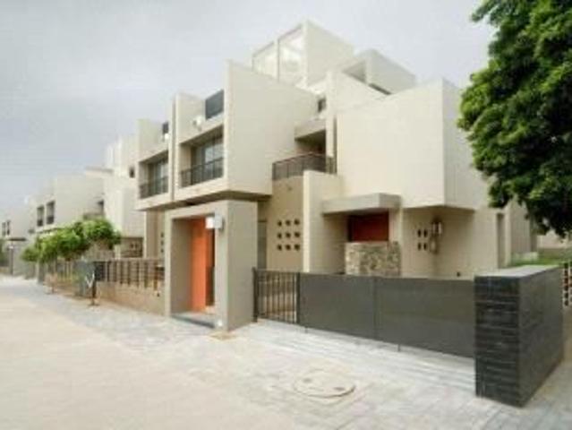 House for sale in Ahmadabad, Gujarat