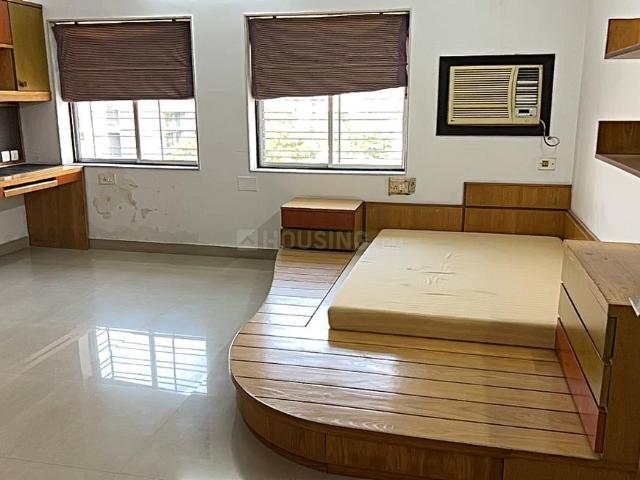 Flat for rent in Calcutta, West Bengal